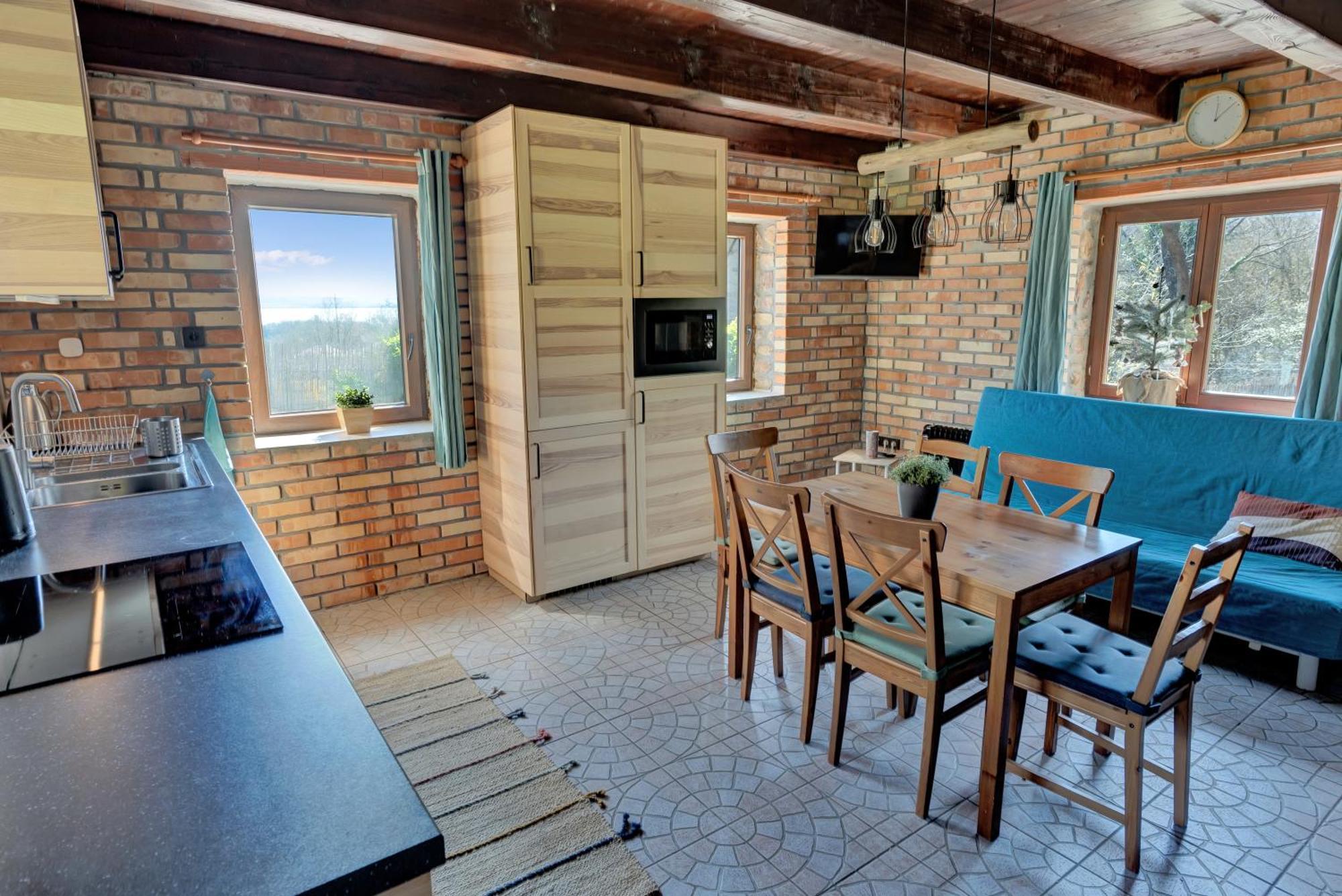 Ábrahámhegyi panorama hideout Villa Bagian luar foto